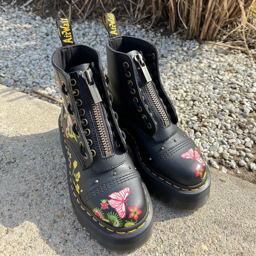 Dr. Marten Sinclair Floral Bloom Platform Leather Boots